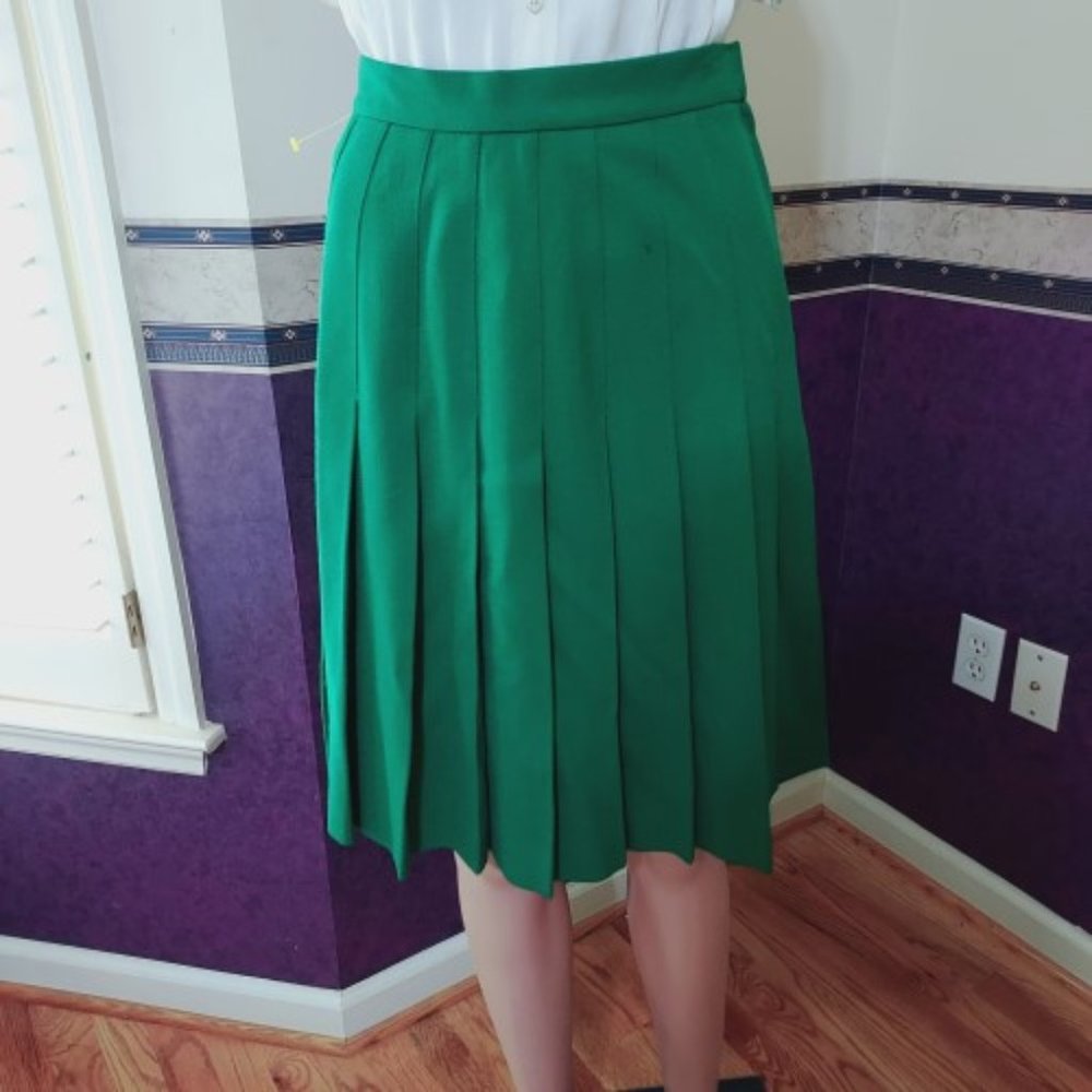 PINE PLACE VINTAGE EMERALD GREEN WOOL KNIFE PLEATED SKIRT SIZE 6 NWT